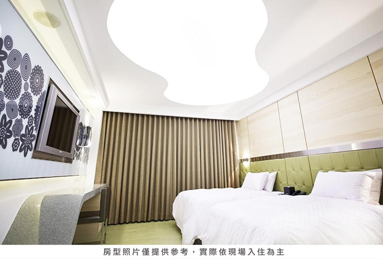Royal Group Hotel Ho Yi Branch Kaohsiung Bagian luar foto
