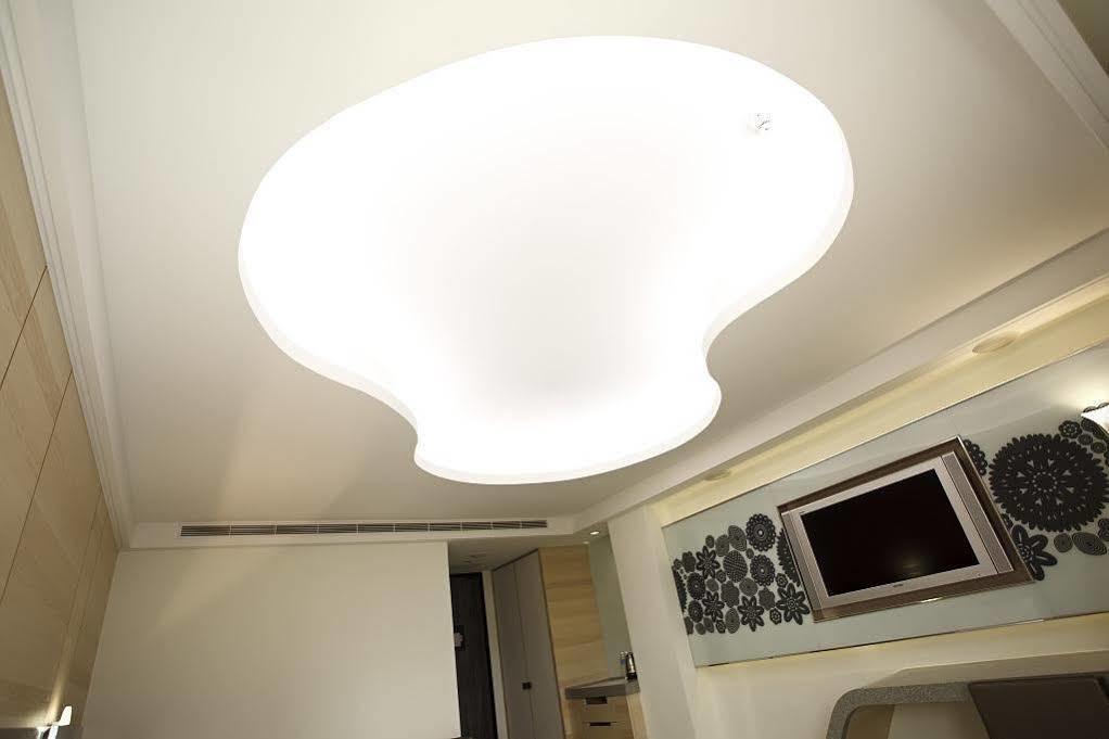 Royal Group Hotel Ho Yi Branch Kaohsiung Bagian luar foto