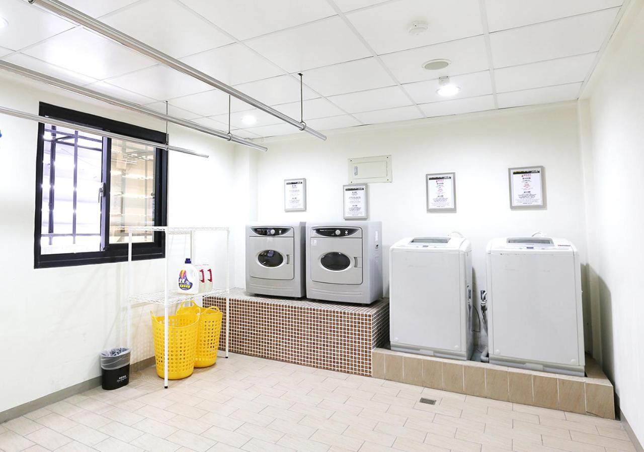Royal Group Hotel Ho Yi Branch Kaohsiung Bagian luar foto