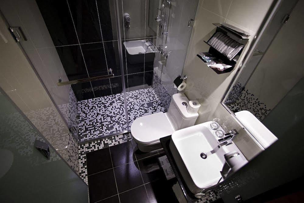 Royal Group Hotel Ho Yi Branch Kaohsiung Bagian luar foto